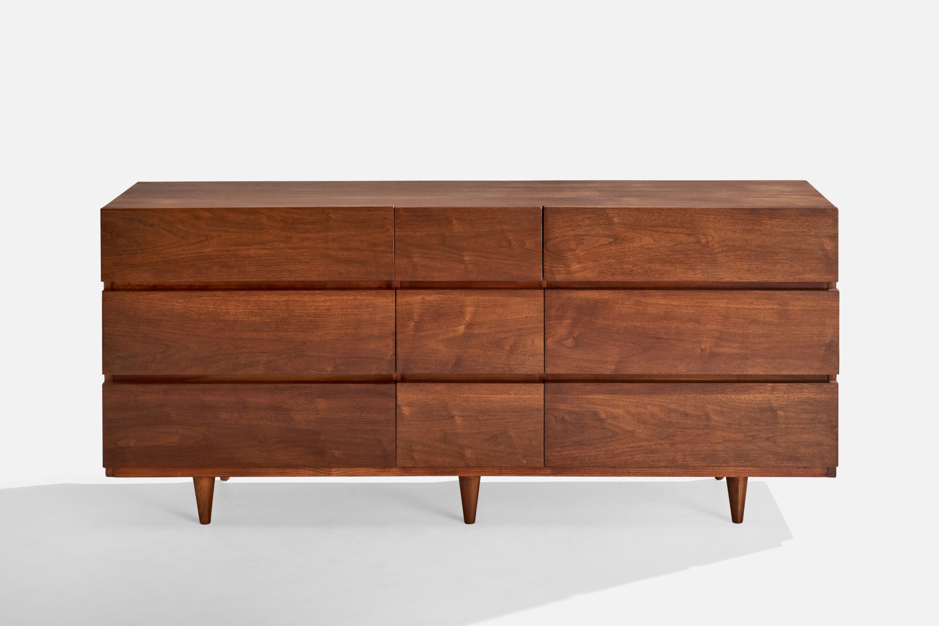 American of Martinsville, Dresser, Walnut, USA, 1950s – PRB American of Martinsville, Dresser, Walnut, USA, 1950s – PRB
