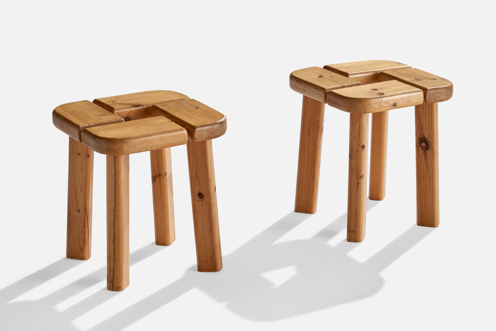 希少 Olof Ottelin Stool Olof Ottelin, Minimalist Stools, Solid Pine, Finland, 1960s